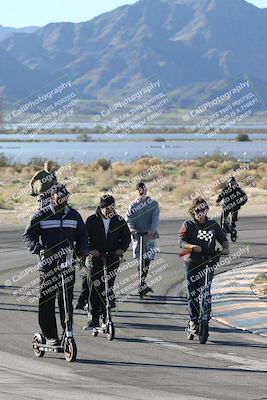 media/Jan-15-2026-Racers Edge (Thu) [[dfebeb70ab]]/1-Around the Pits-Track Walk/